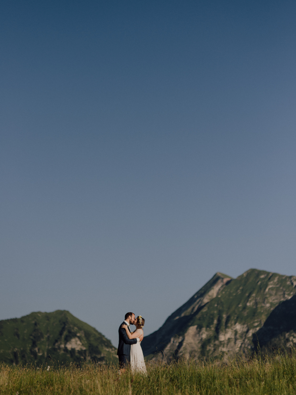 capyture-wedding-photographer-destination-elopement-switzerland-175