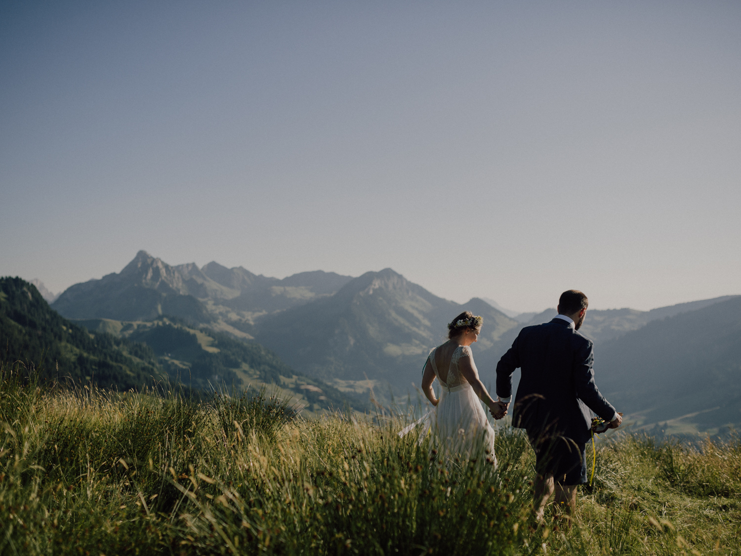 capyture-wedding-photographer-destination-elopement-switzerland-59