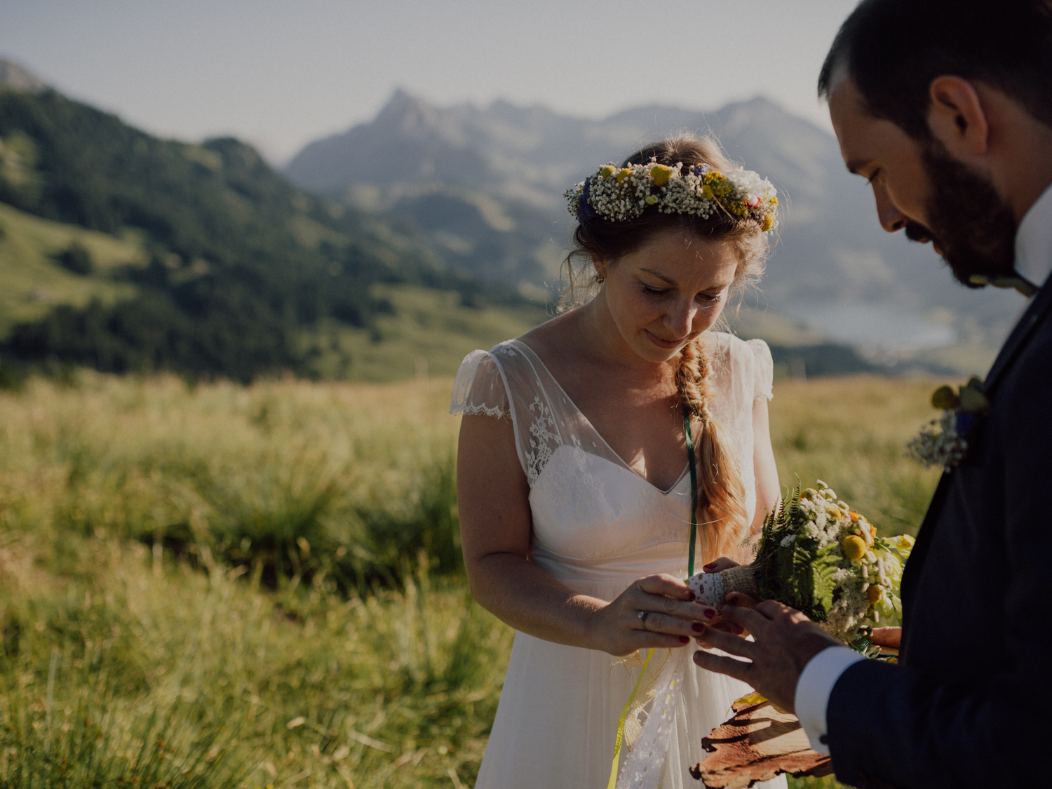 capyture-wedding-photographer-destination-elopement-switzerland-79