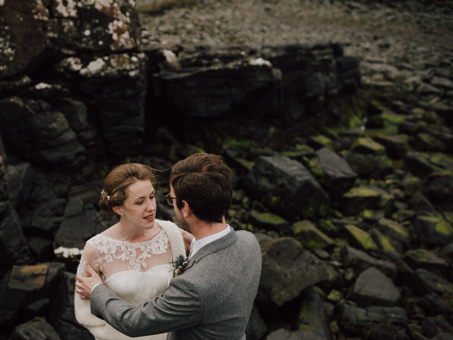 capyture-wedding-photographer-destination-nature-intimate-wedding-isle-of-skye-scotland-249