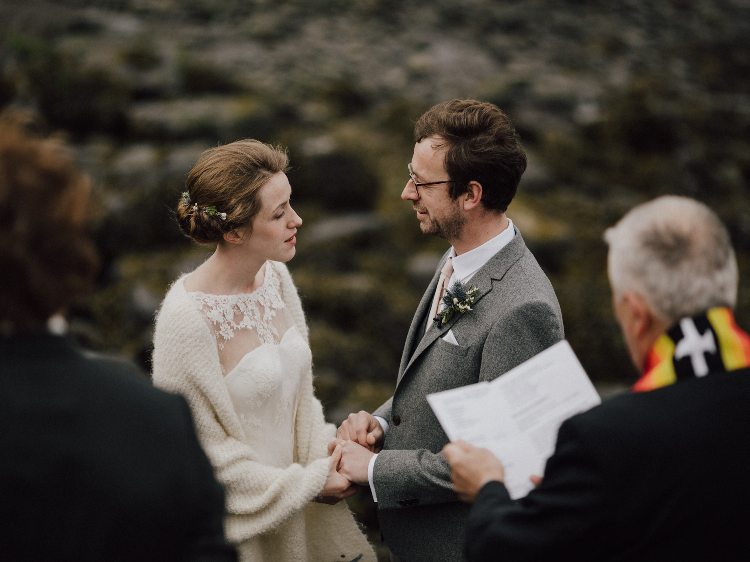 capyture-wedding-photographer-destination-nature-intimate-wedding-isle-of-skye-scotland-272