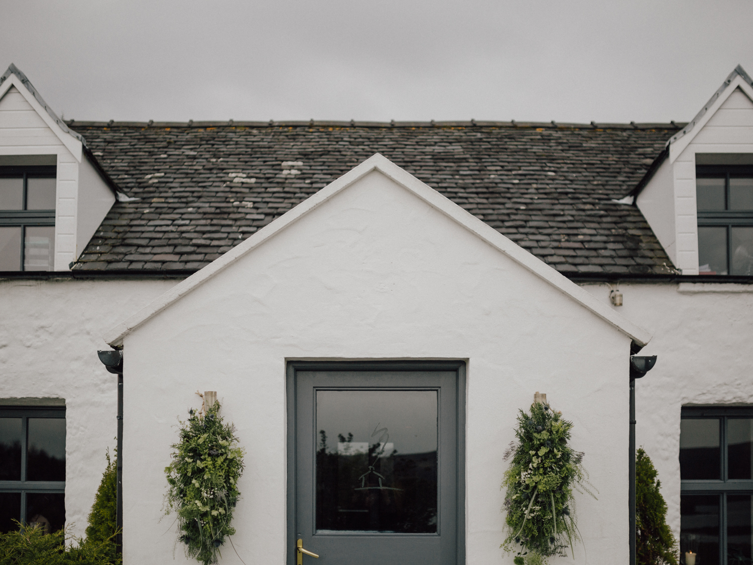 capyture-wedding-photographer-destination-nature-intimate-wedding-isle-of-skye-scotland-599