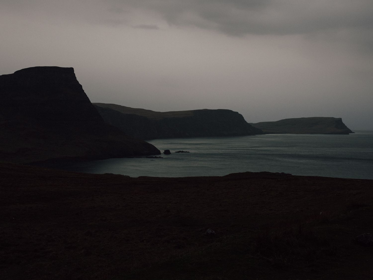 capyture-wedding-photographer-destination-nature-intimate-wedding-isle-of-skye-scotland-840