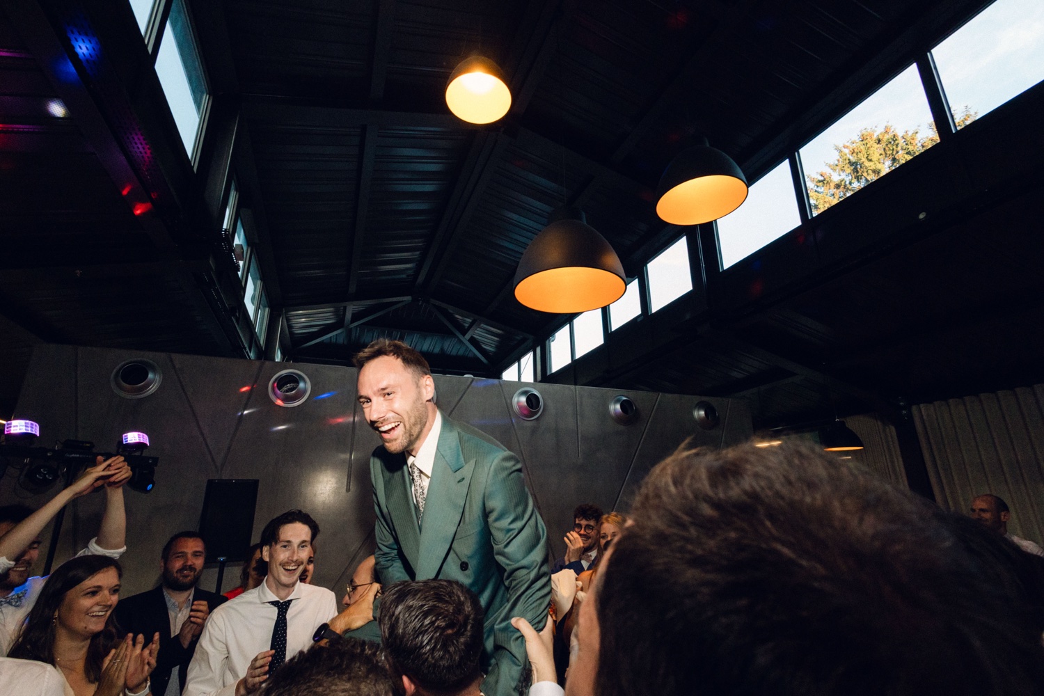 Photographe mariage Alsace – ambiance festive et soirée de mariage à la Villa des Hêtres Pourpres