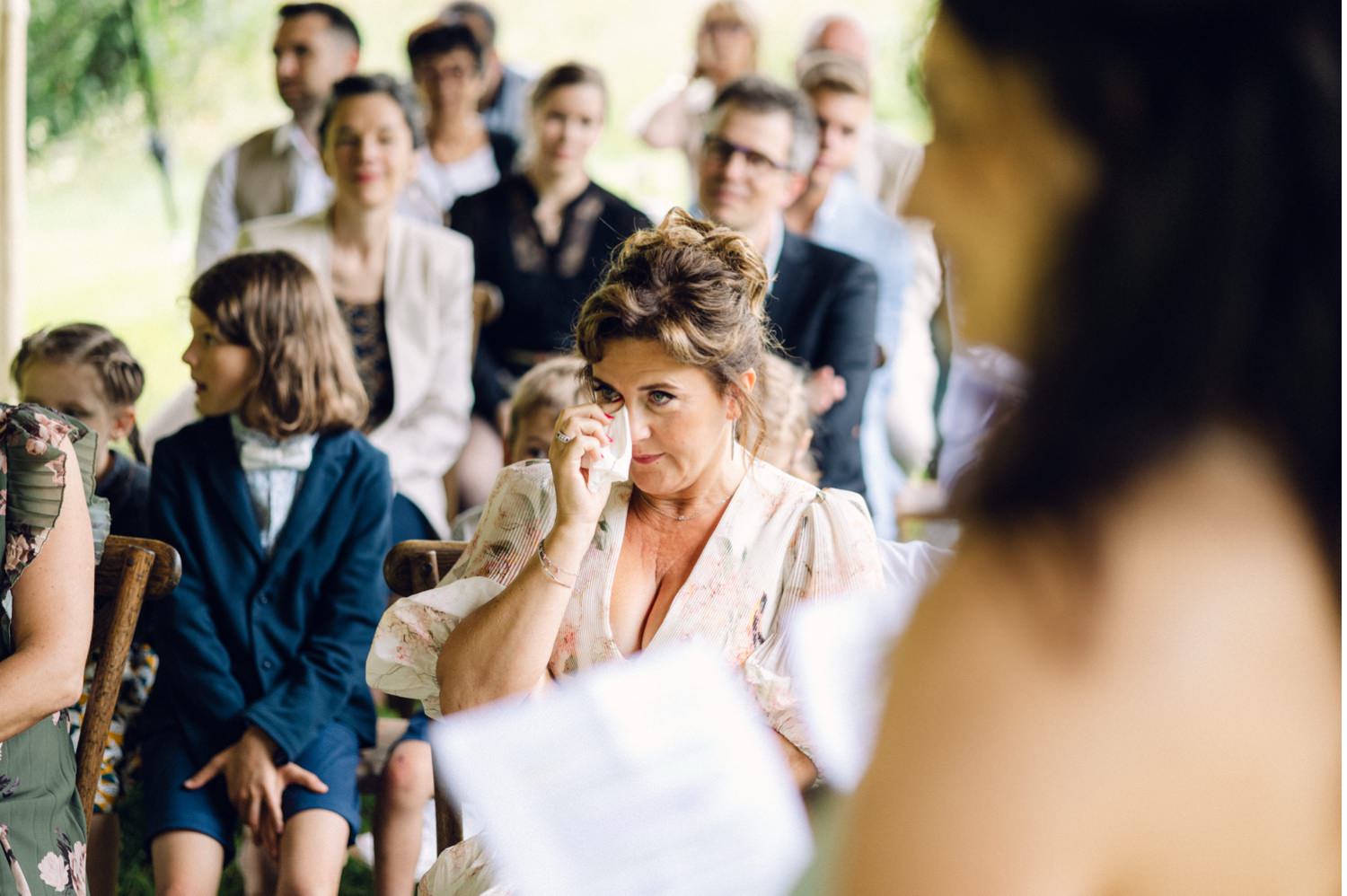 Invités pendant la cérémonie laïque